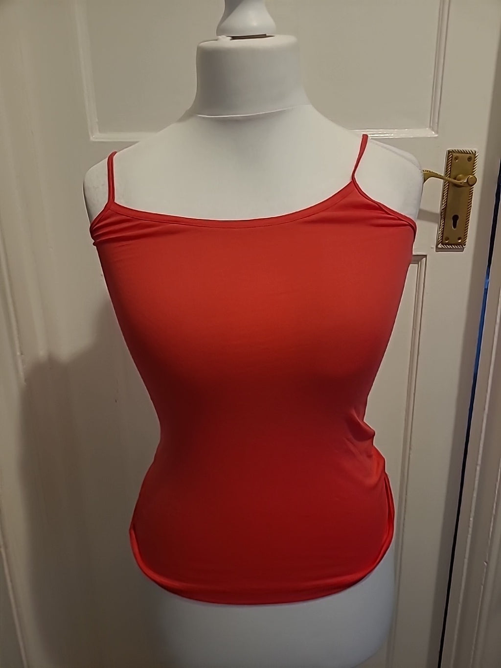 Ladies Peacocks Size 10 Basics Hot Pink Sleeveless Cami