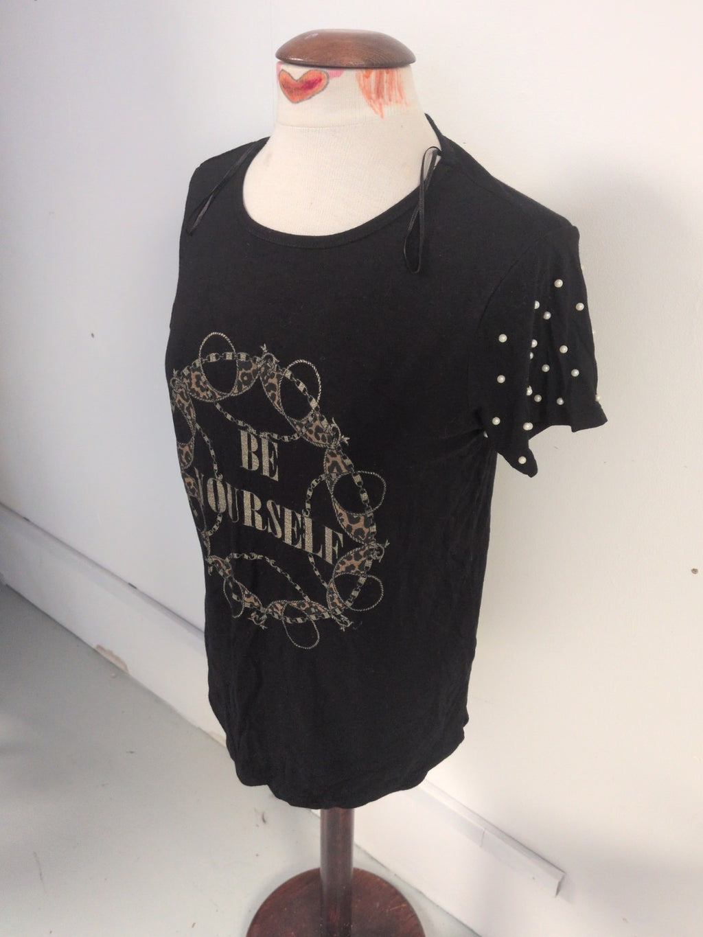 Select Small Black "Be Yourself" Short Sleeve T-shirt