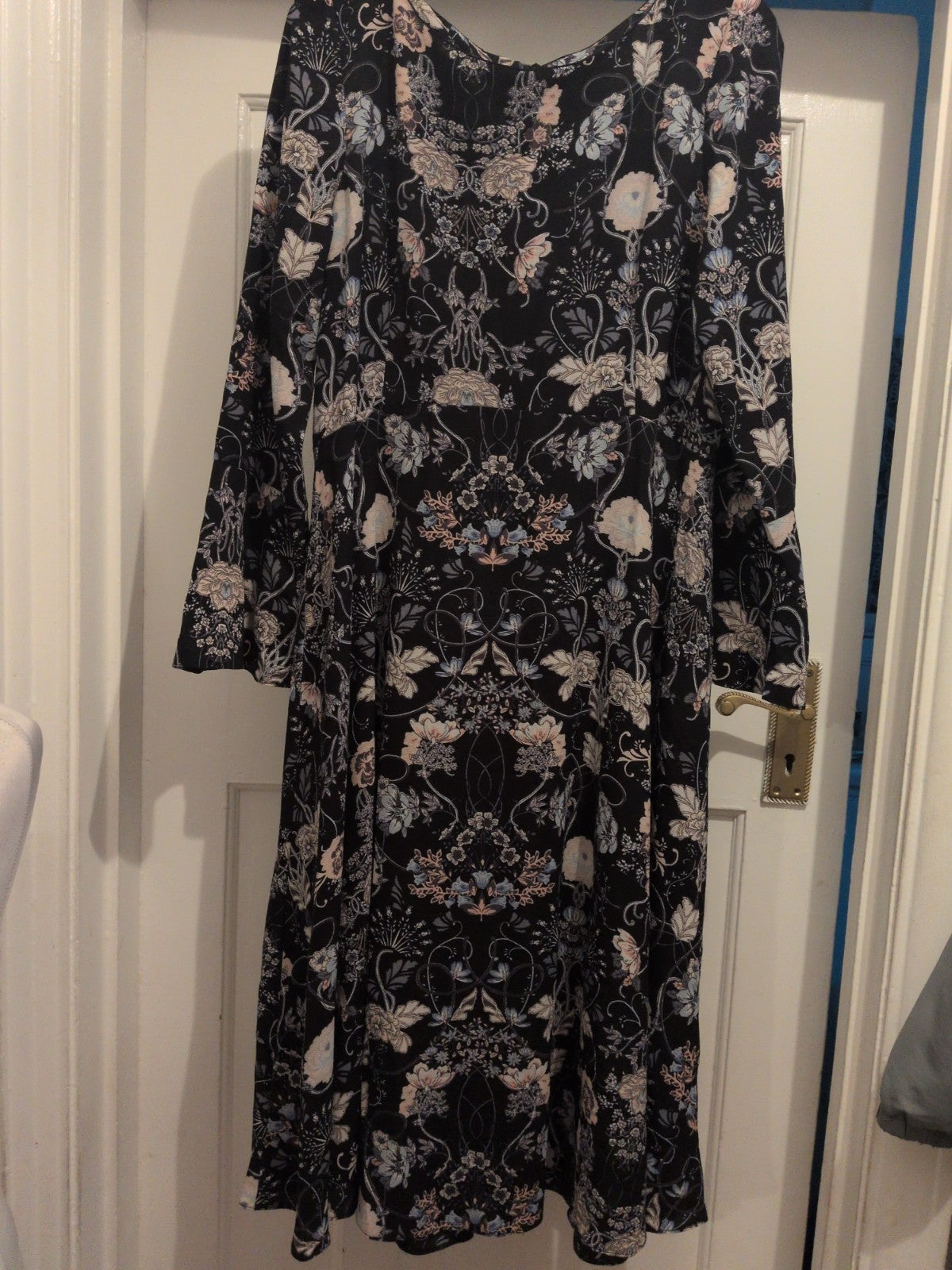 M&Co 14 Black Floral Long Sleeve Long Length Dress