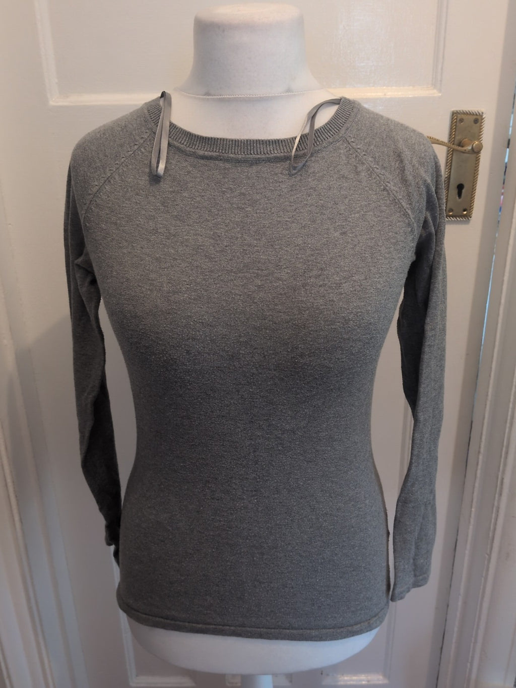 Ladies Miss Etam Size M Grey Long Sleeved Jumper Top