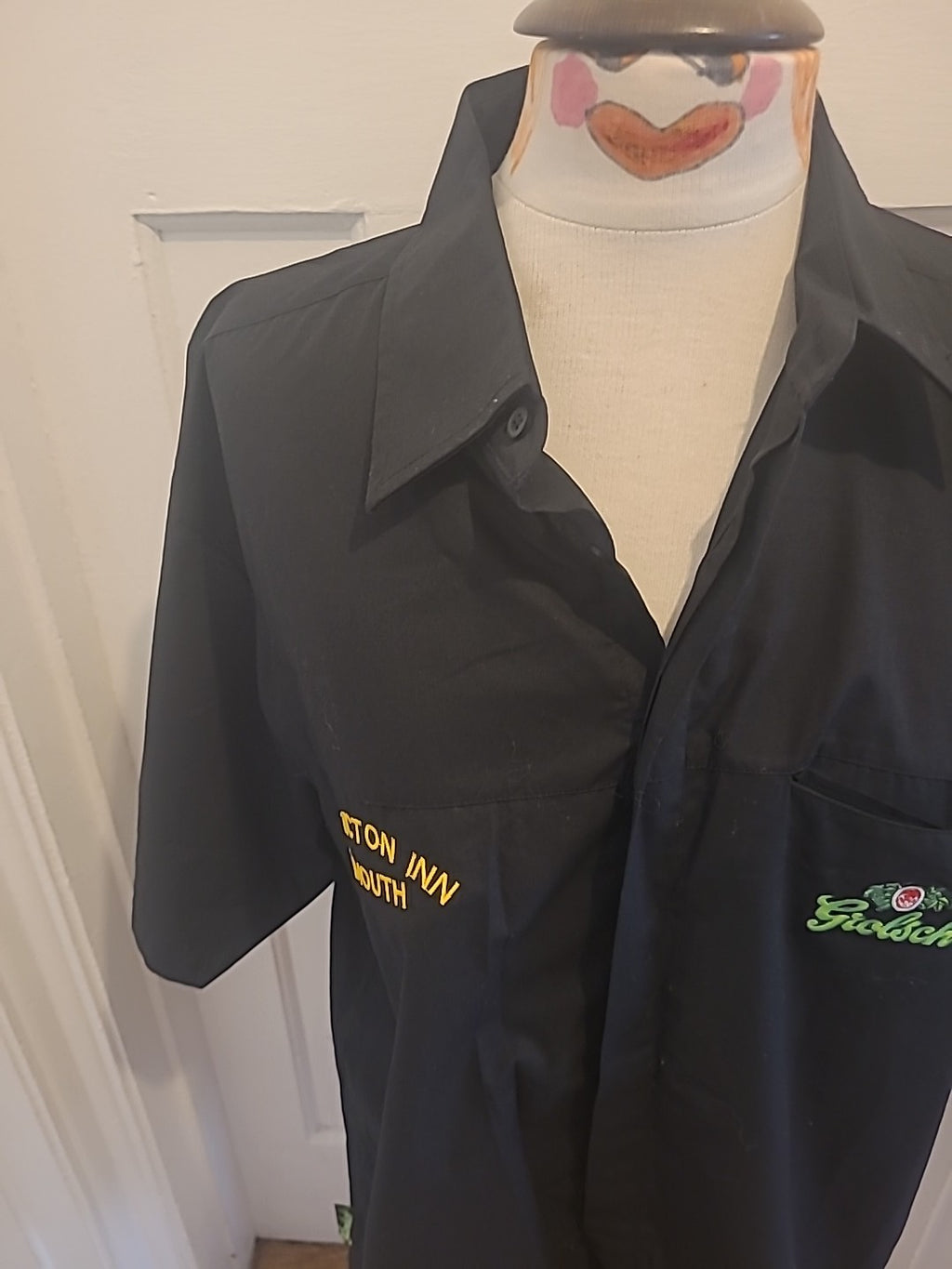 Mens Grolsch Size Large Bicton Inn Black Shirt