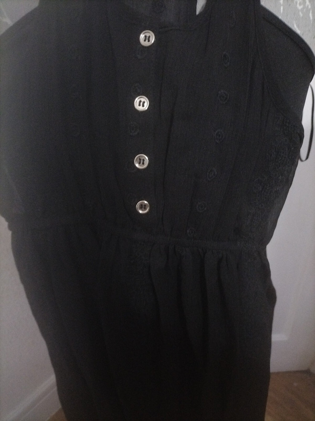 Girls unbranded 2 peice black top and dress