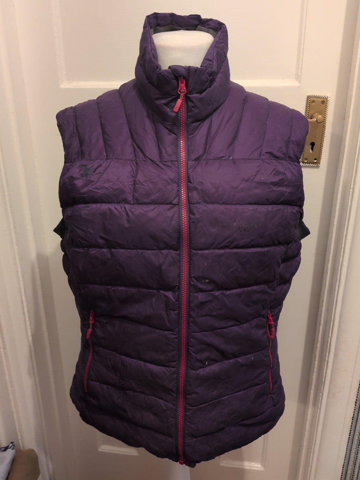 Ladies Rab Size 16 Purple Sleeveless Puffer Jacket
