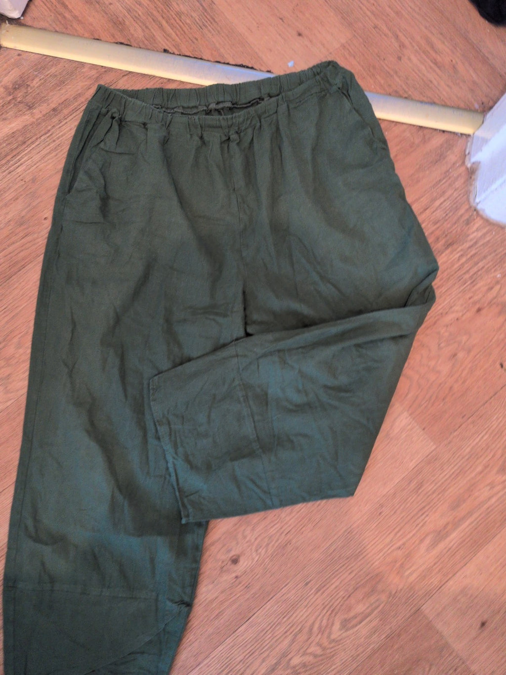 2XL Green Elasticated Crop Trousers