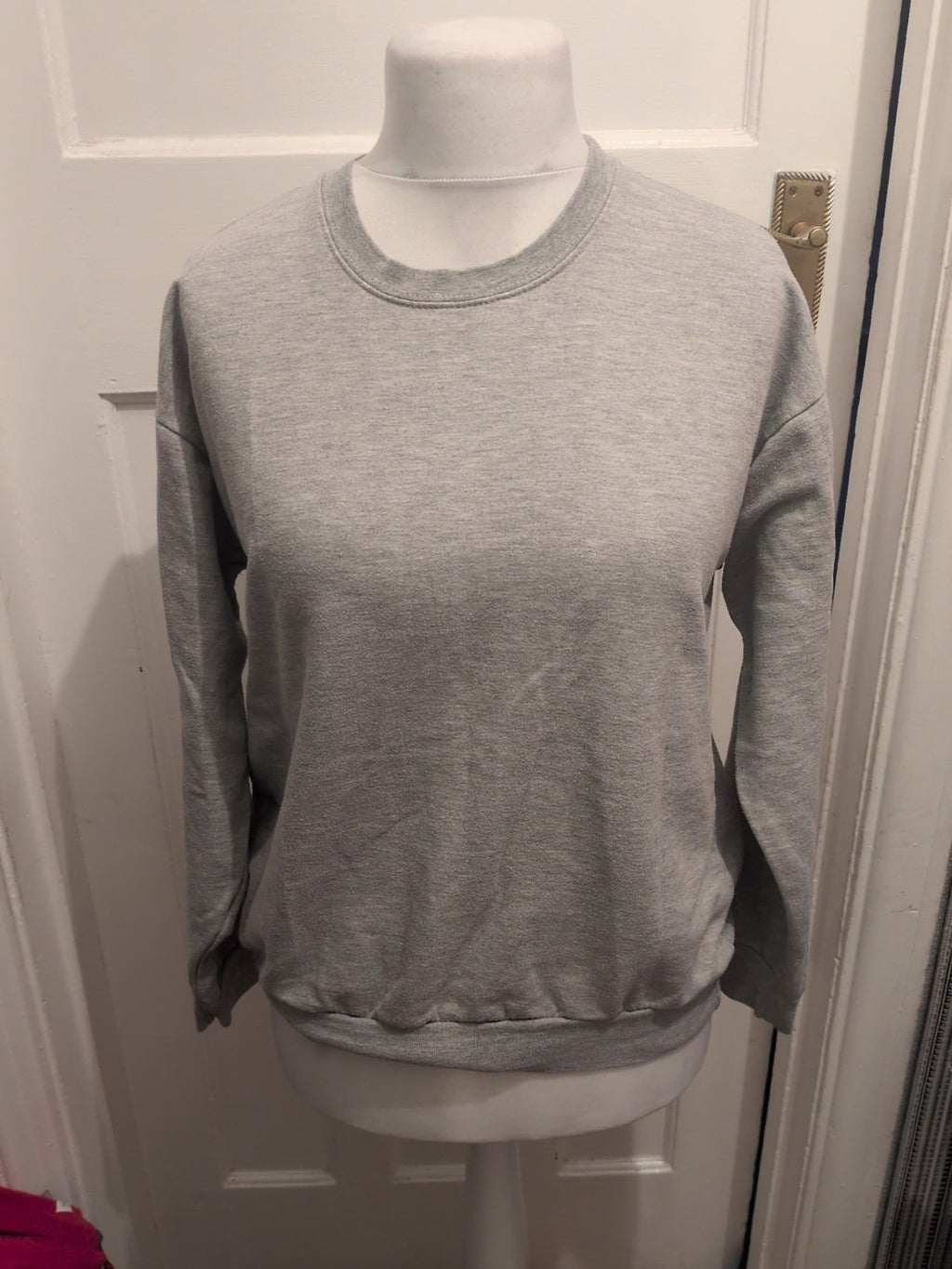 Prettylittlething Small Grey Pullover Jumper