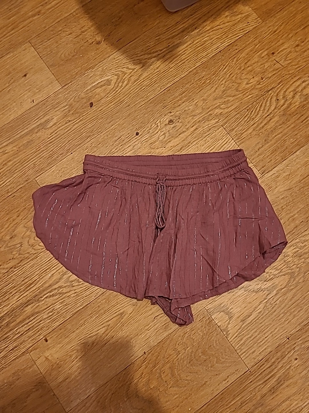 Ladies Out From Under Size Medium Purple Pajama Shorts