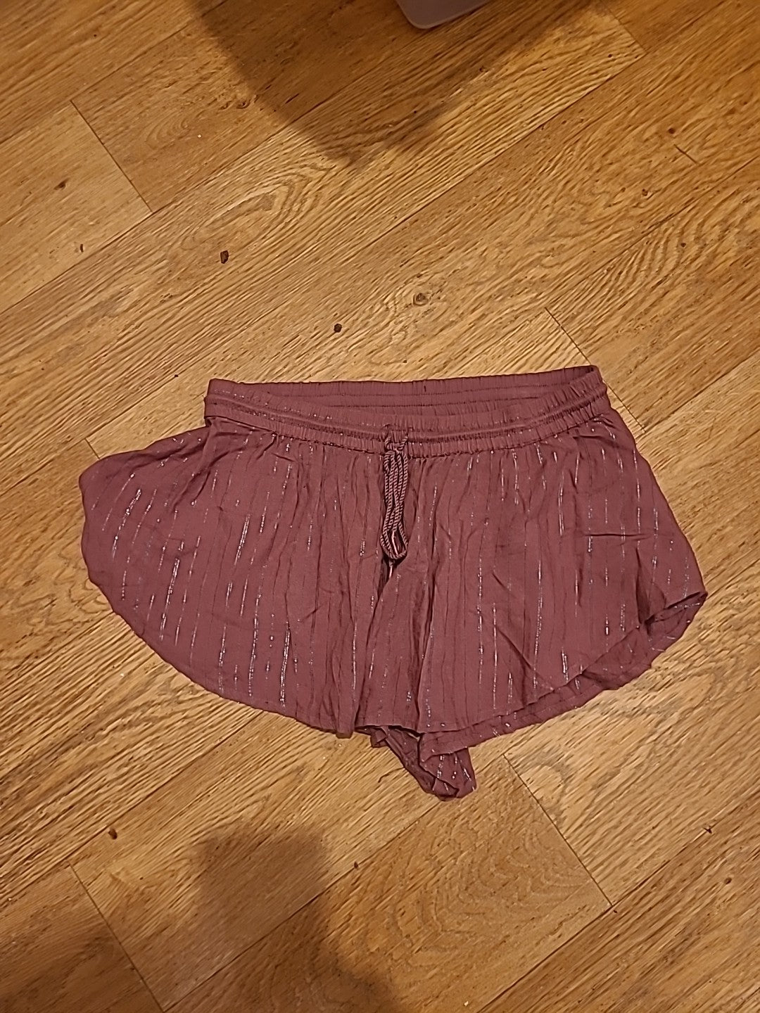 Ladies Out From Under Size Medium Purple Pajama Shorts
