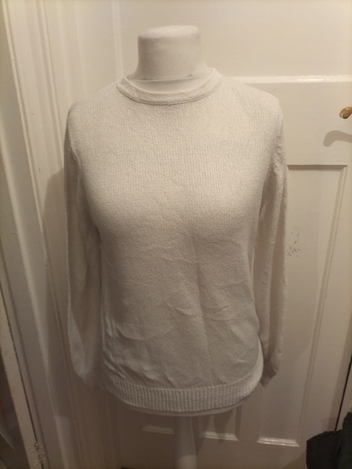 Ladies Berkertex Size 10-12 White Long Sleeved Jumper