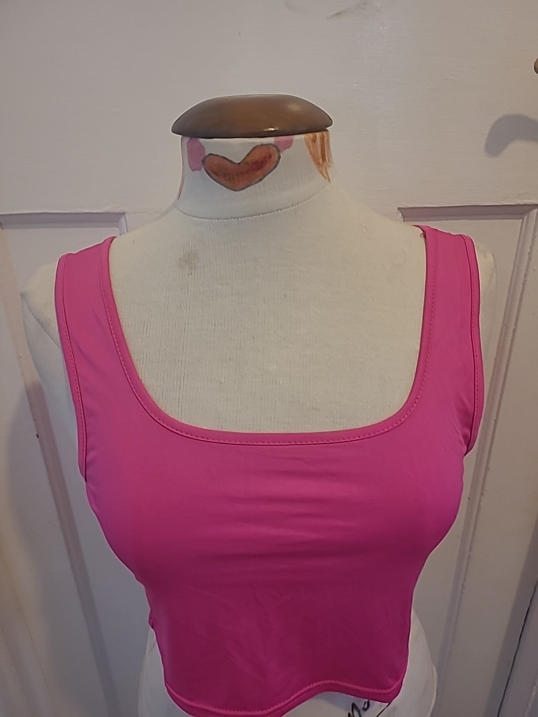 Ladies Size Large Hot Pink Sleeveless Crop Top
