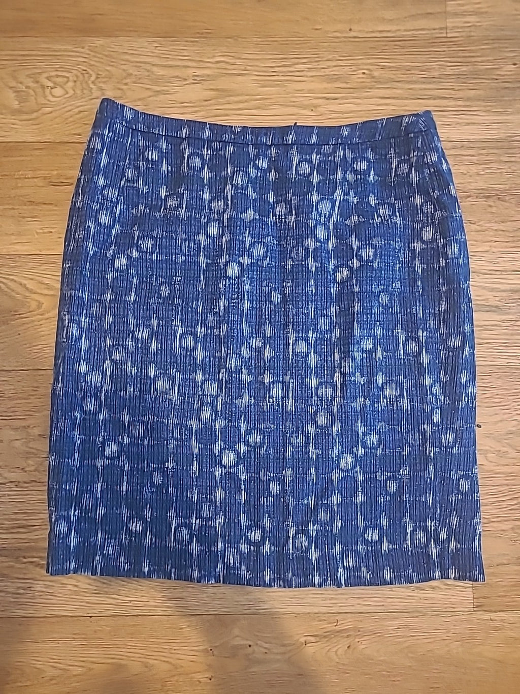 Ladies Jigsaw Size 8 Blue White Designed Lined Pencil Skirt