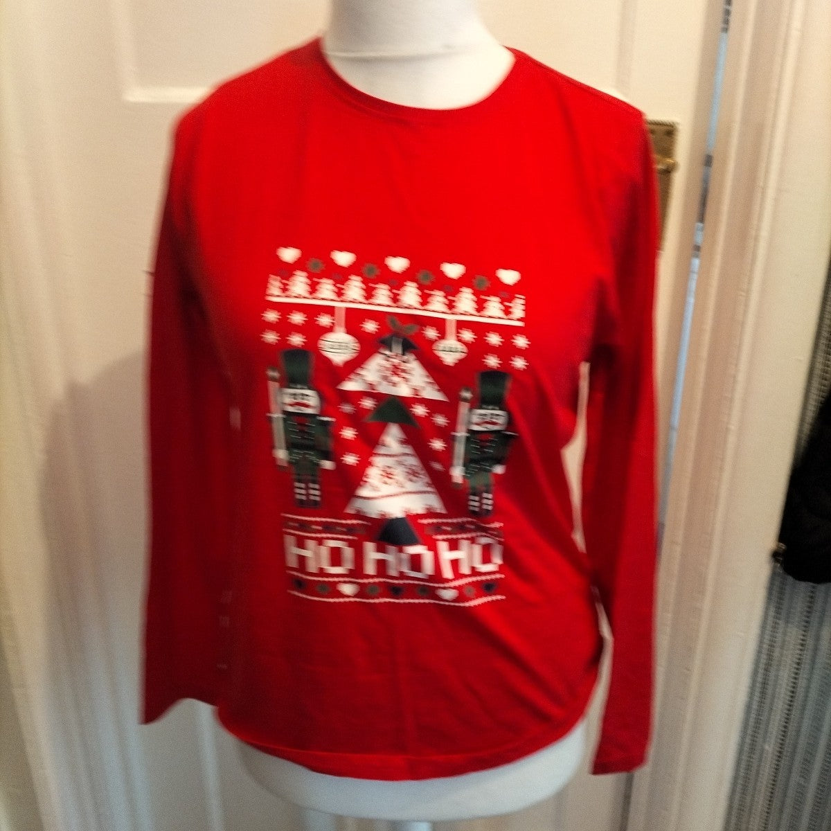 Ladies Esmara Size 12-14 Red Long Sleeved Ho Ho Ho Pyjama Top