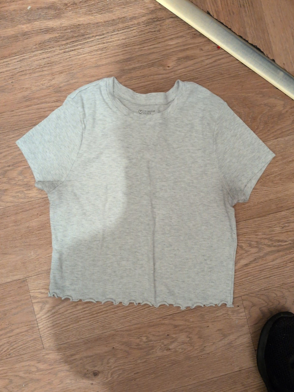 Primark XS Grey Scallop Hem Short Sleeve T-shirt