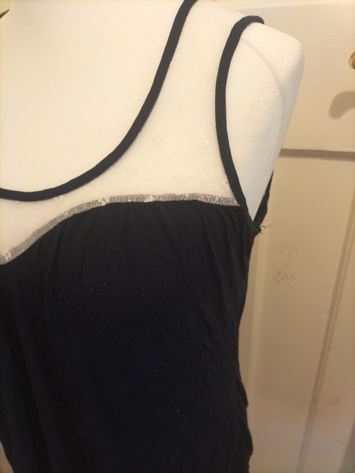 Ladies Primark Size 14 Black With White Neck Sleeveless Tshirt