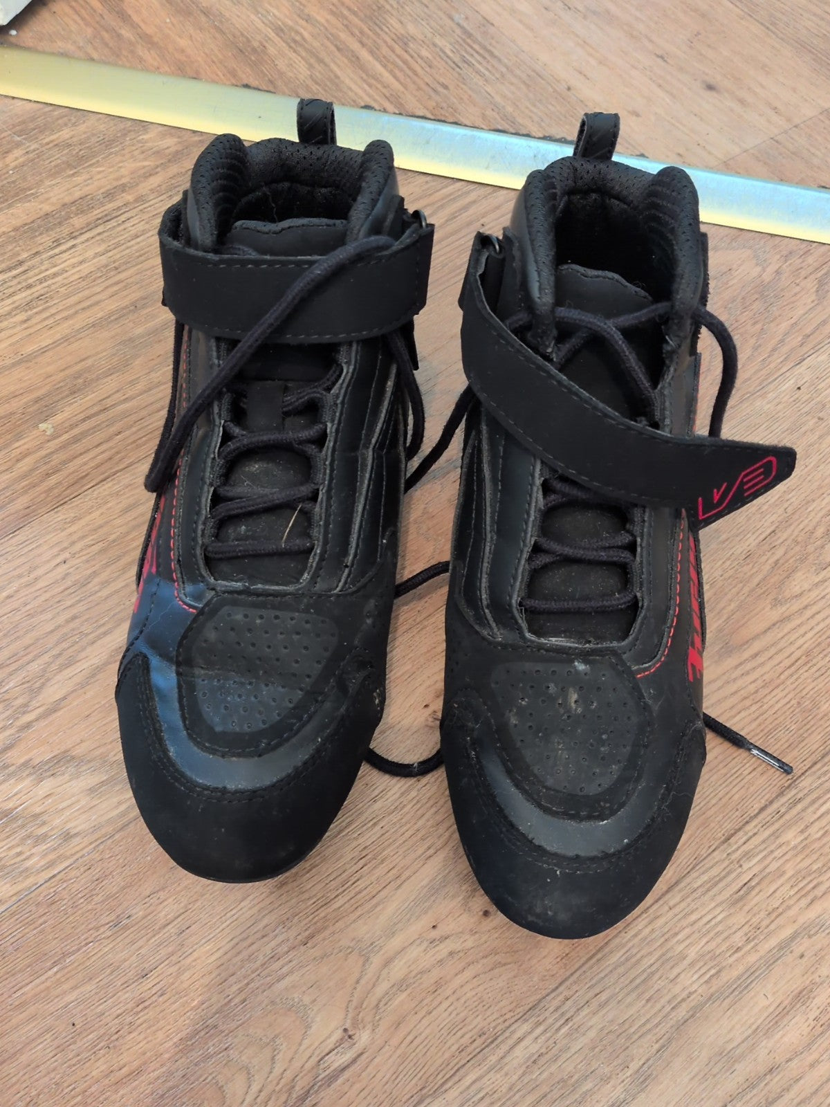 Black EU 40 High Ankle Trainers