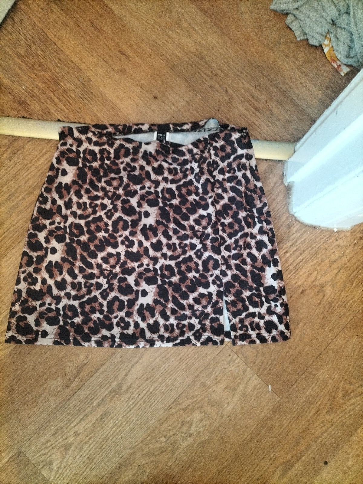 Shein Large Leopard Print Short Skirt