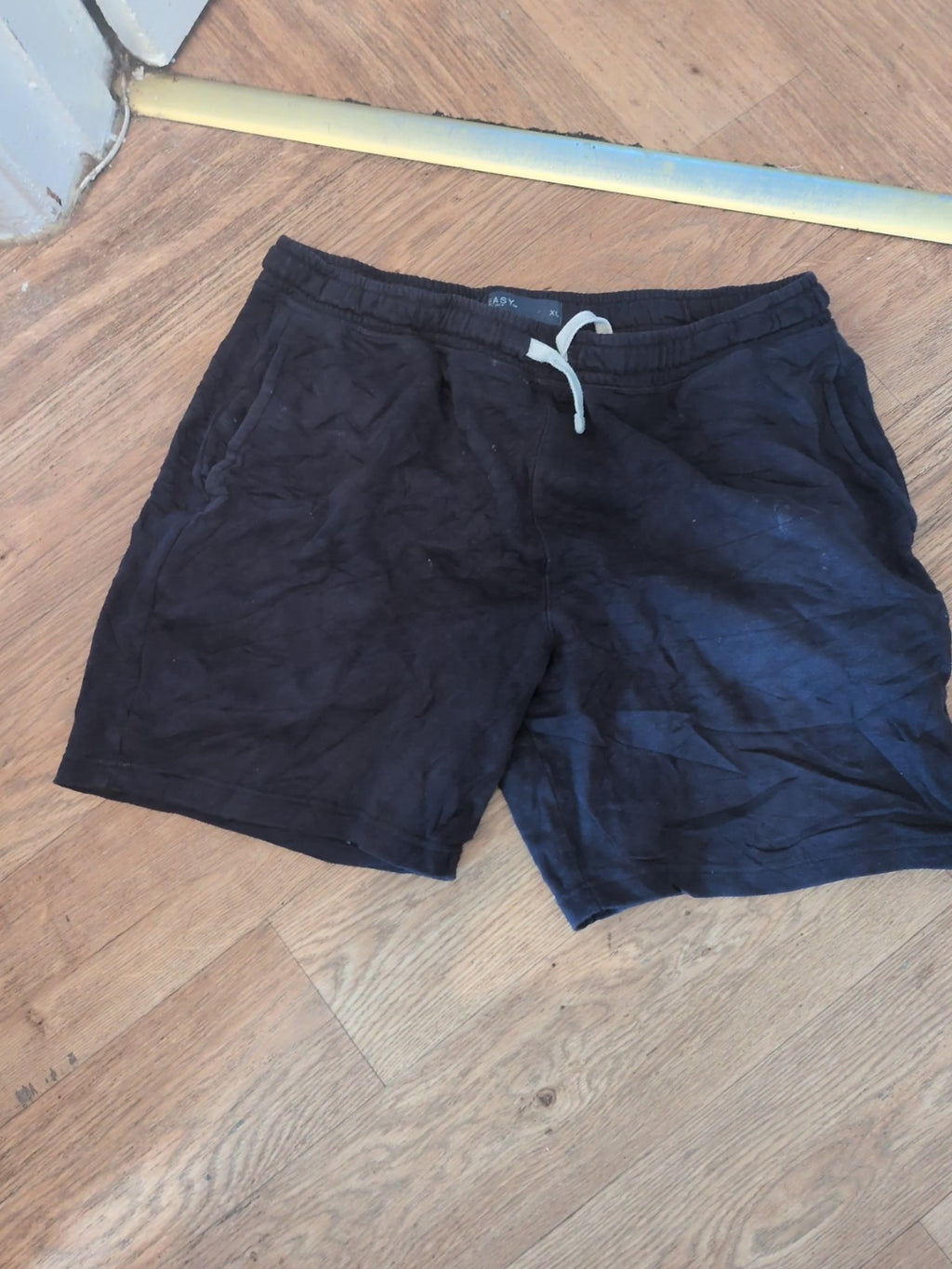 Easy XL Navy Elasticated Sweat Shorts(Slight Marks)