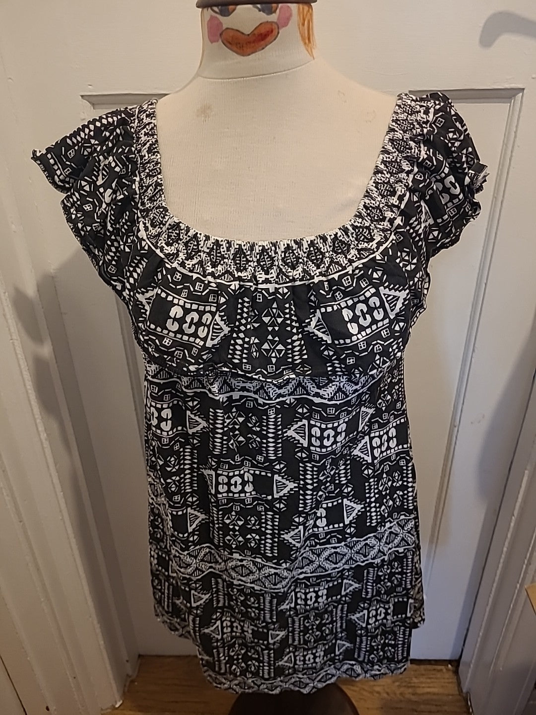 Ladies Primark Size 16 Black With White Patterned Elasticated Hem Dress