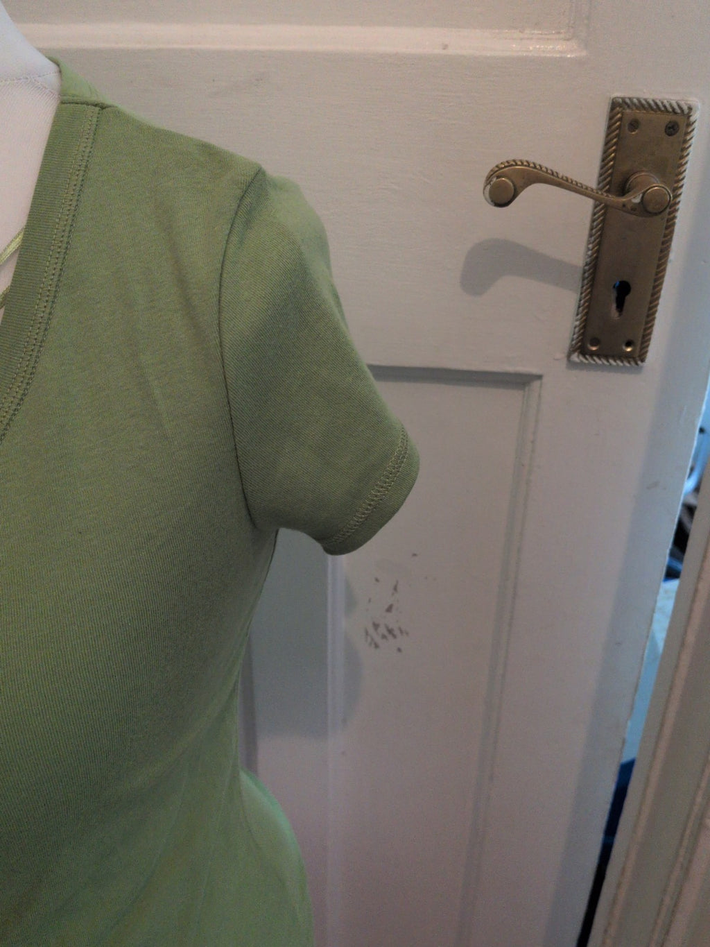 George 10 Green Short Sleeve T-shirt V Neck