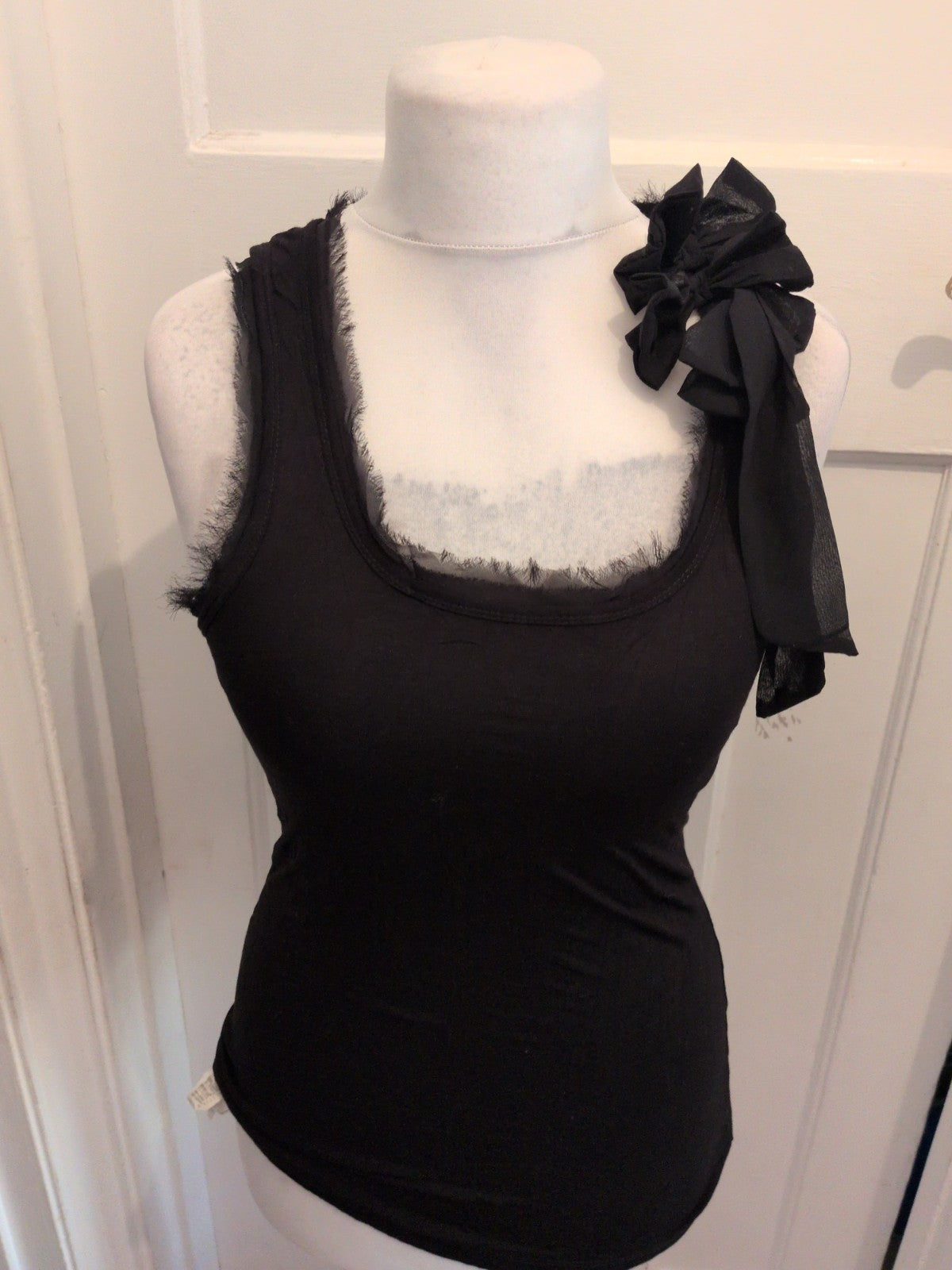 Mg Jeans Medium Black Sleeveless T-shirt