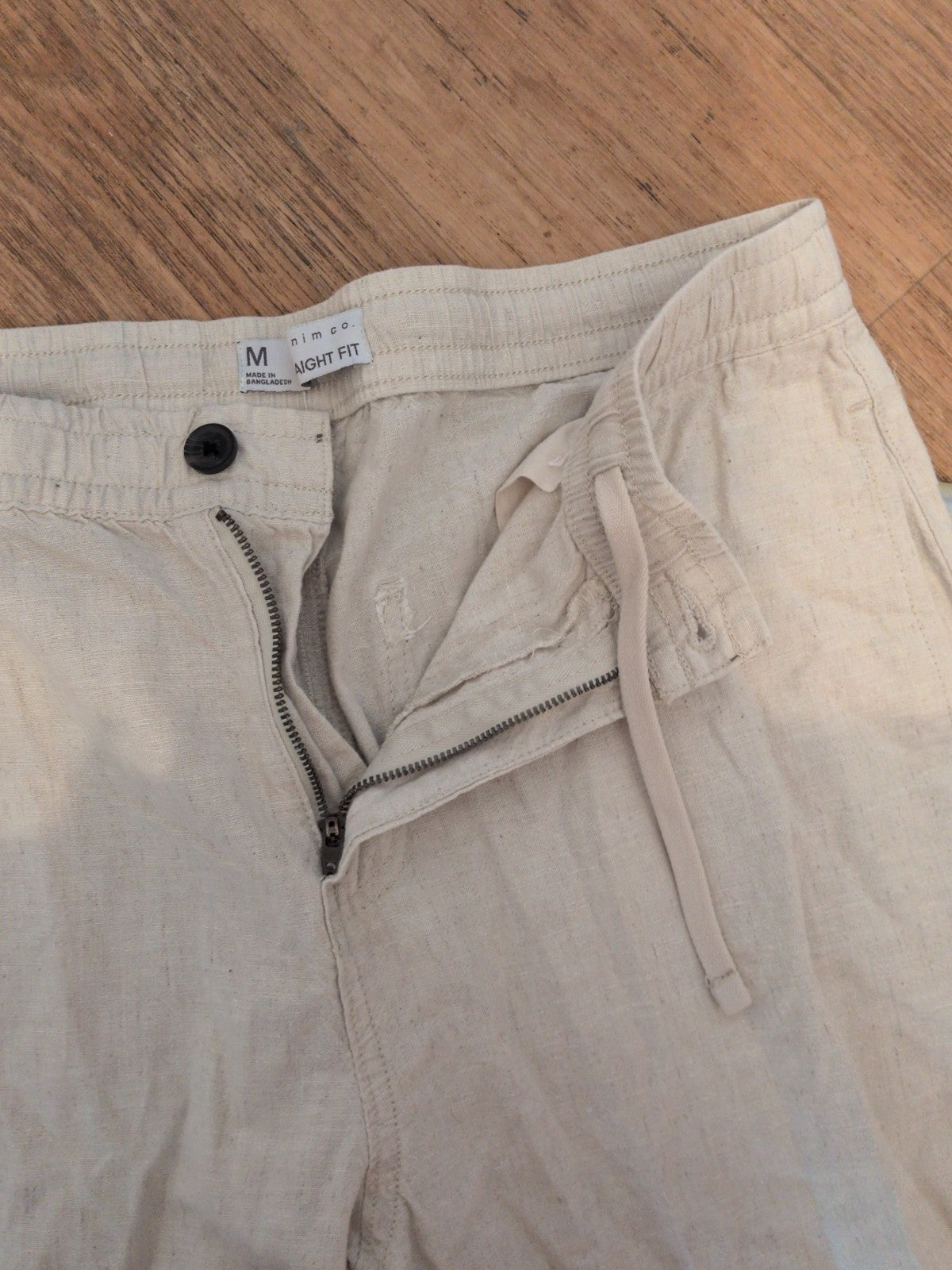 Mens Denim&Co Size Medium Straight Fit Stone Trousers