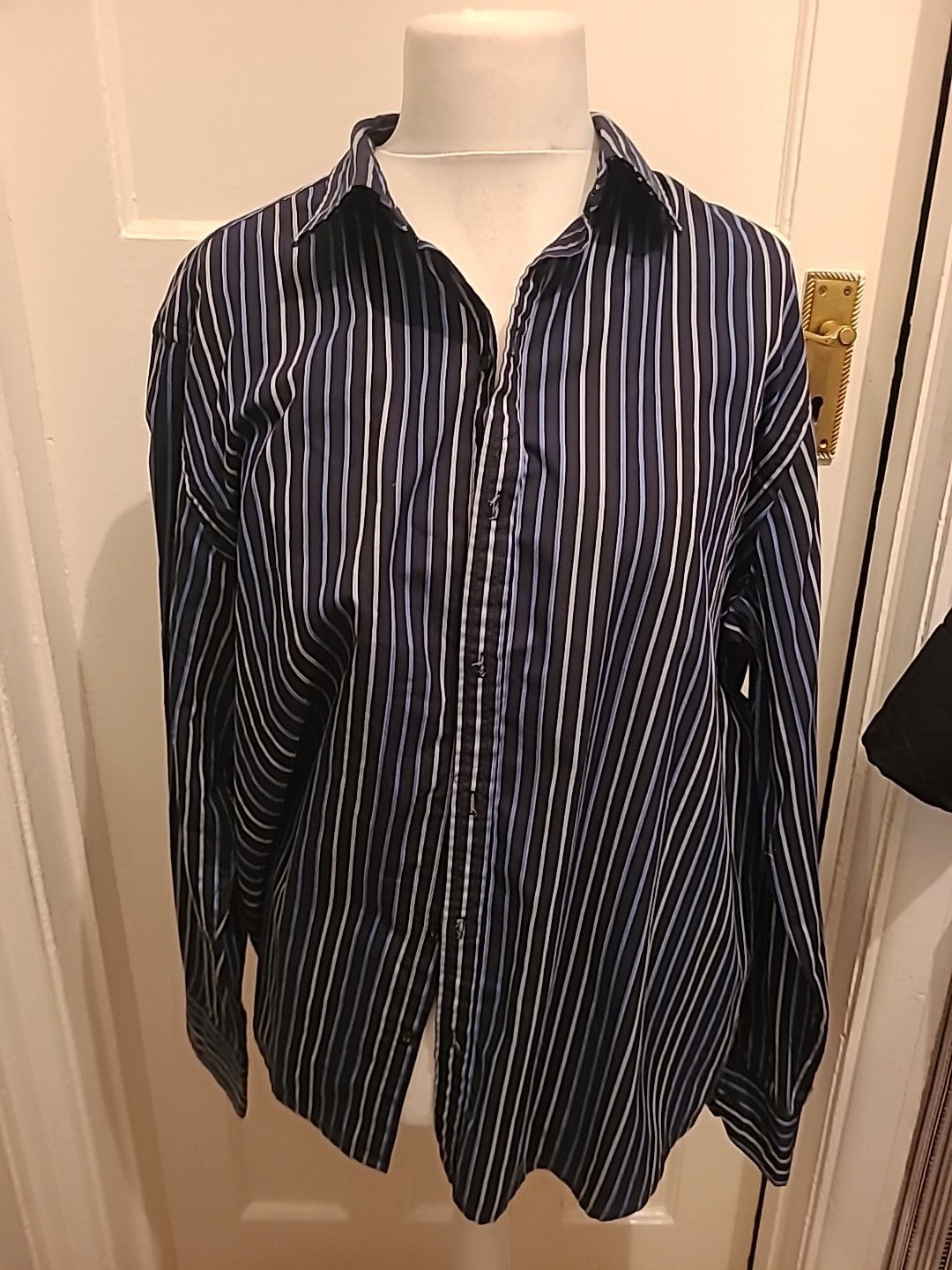 Mens Tu Size XL Black/Grey/Blue Striped Shirt Long Sleeved