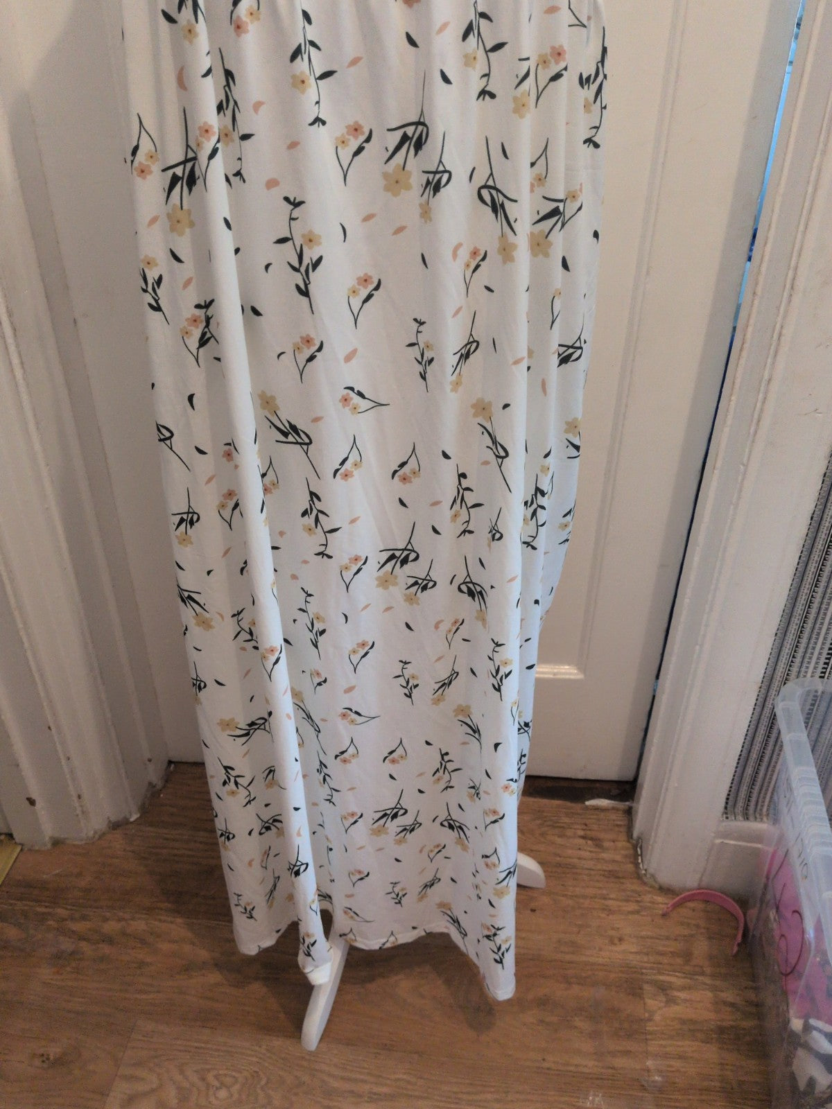 3XL White Green And Yellow Floral Sleeveless Midi-Long Dress