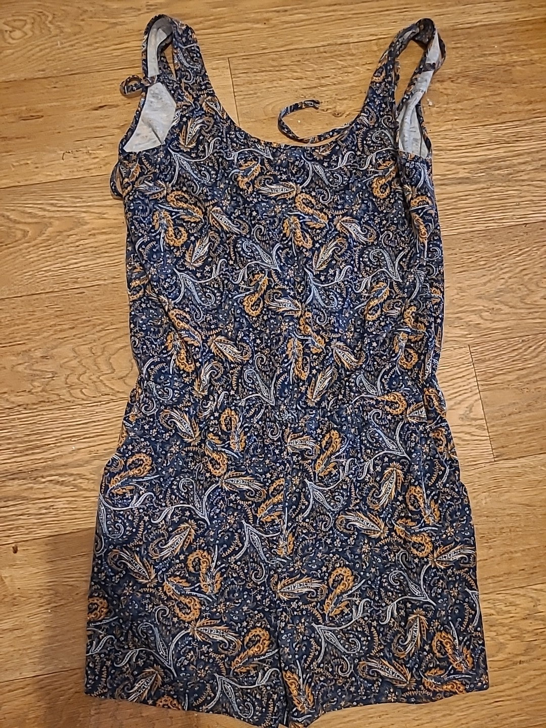 Ladies Size Medium Multi Aztec Sleeveless V Neck Playsuit