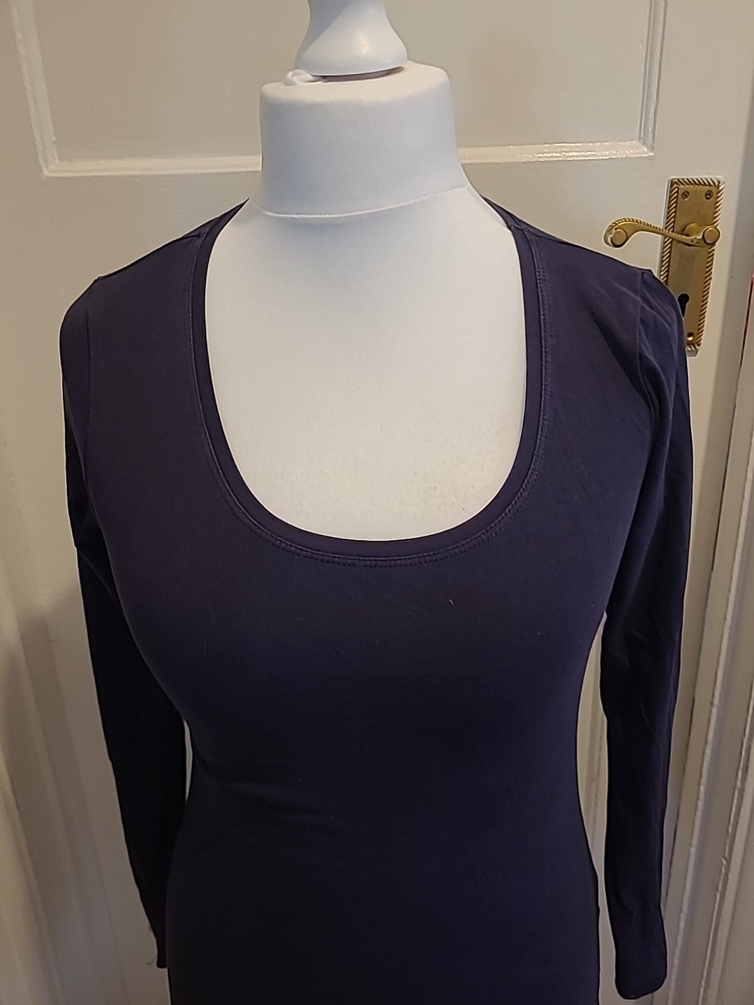 Ladies Primark Size 12 Navy Stretchy Long Sleeved Tshirt(slight Fading)
