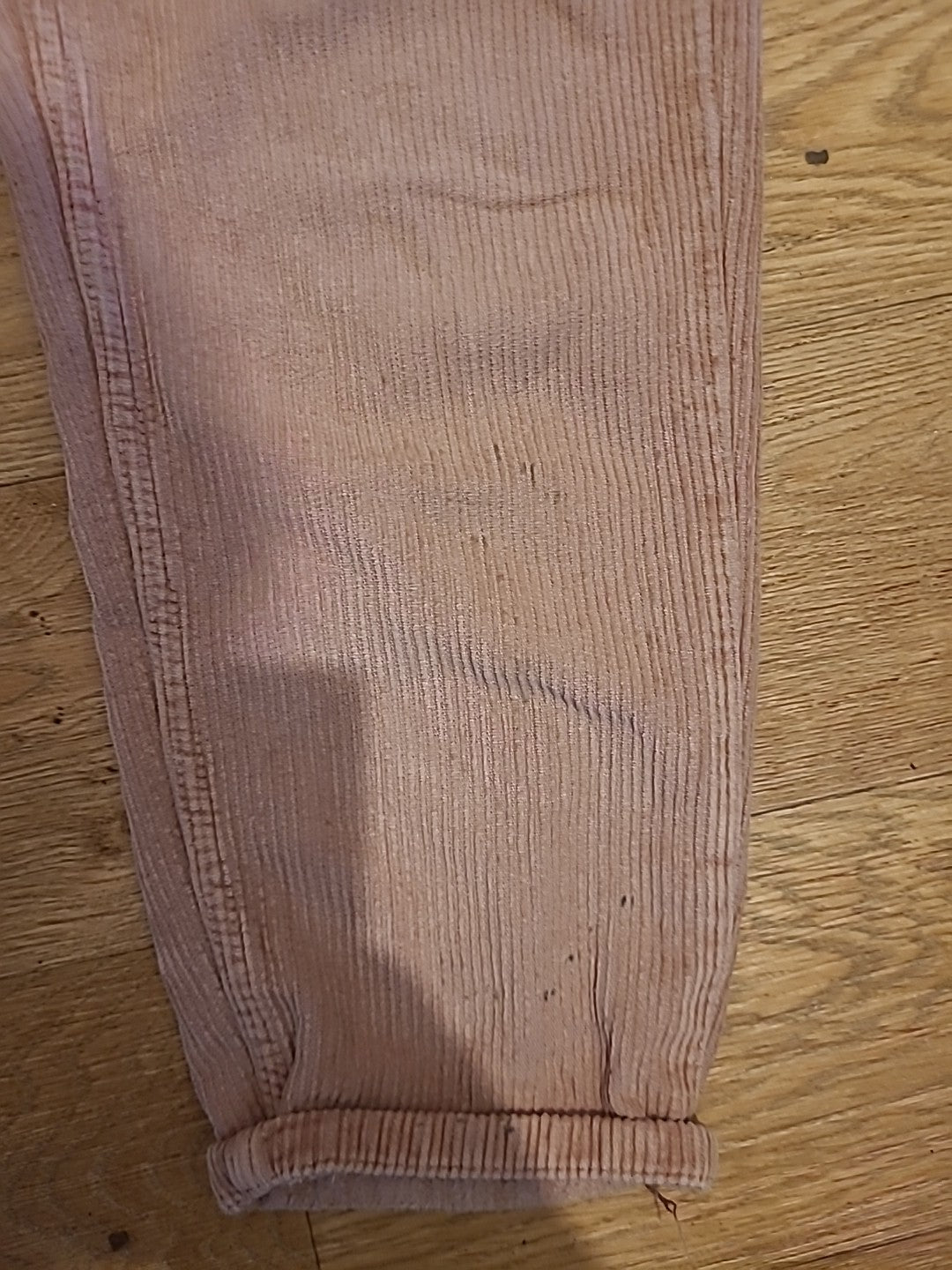 Ladies BDG Size 29x30 Pastel Pink Coderoy Jean Mom