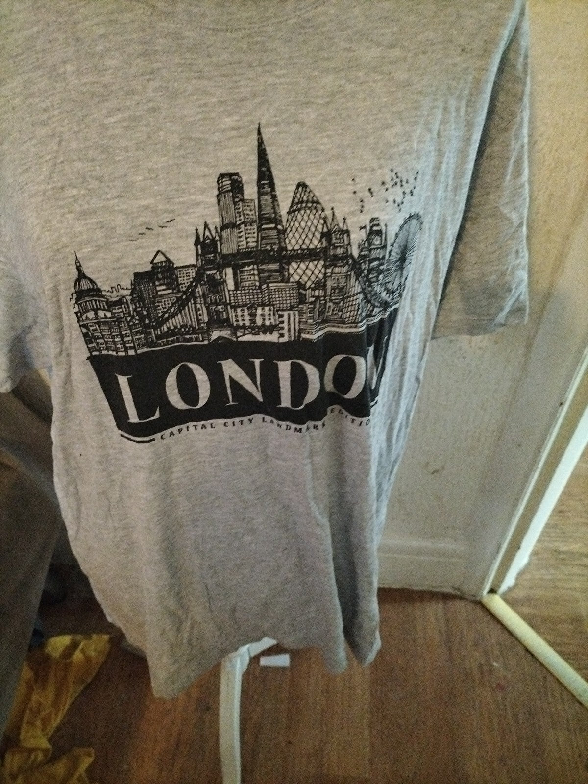 Mens Primark 2XL Short Sleeved London Tshirt
