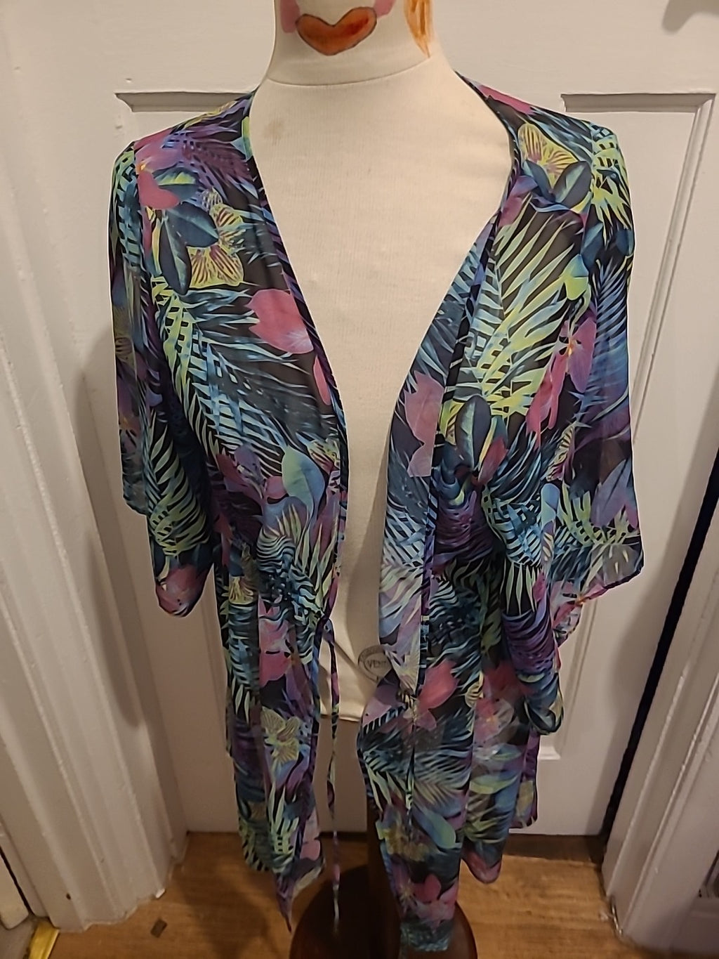 Ladies F&F Size Medium Multicoloured Short Sleeved See Through Blouse Longline
