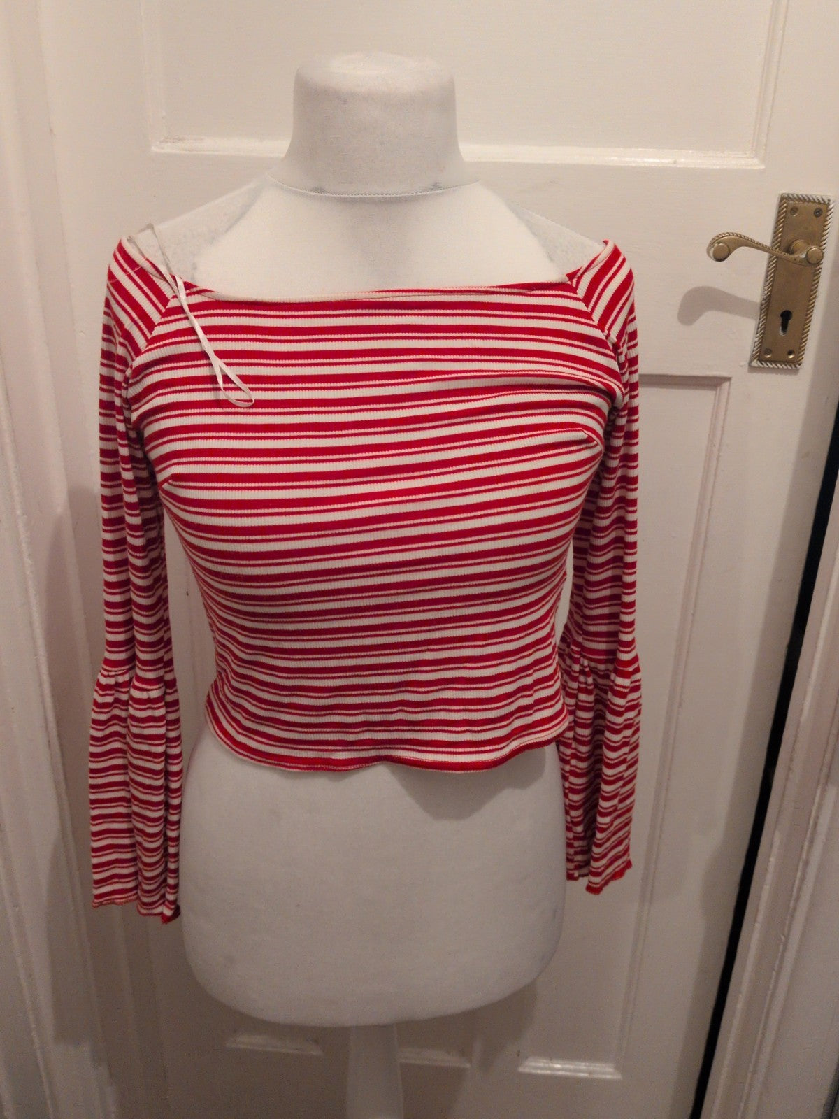 Innocence 16 Red And White Long Sleeve Crop Top