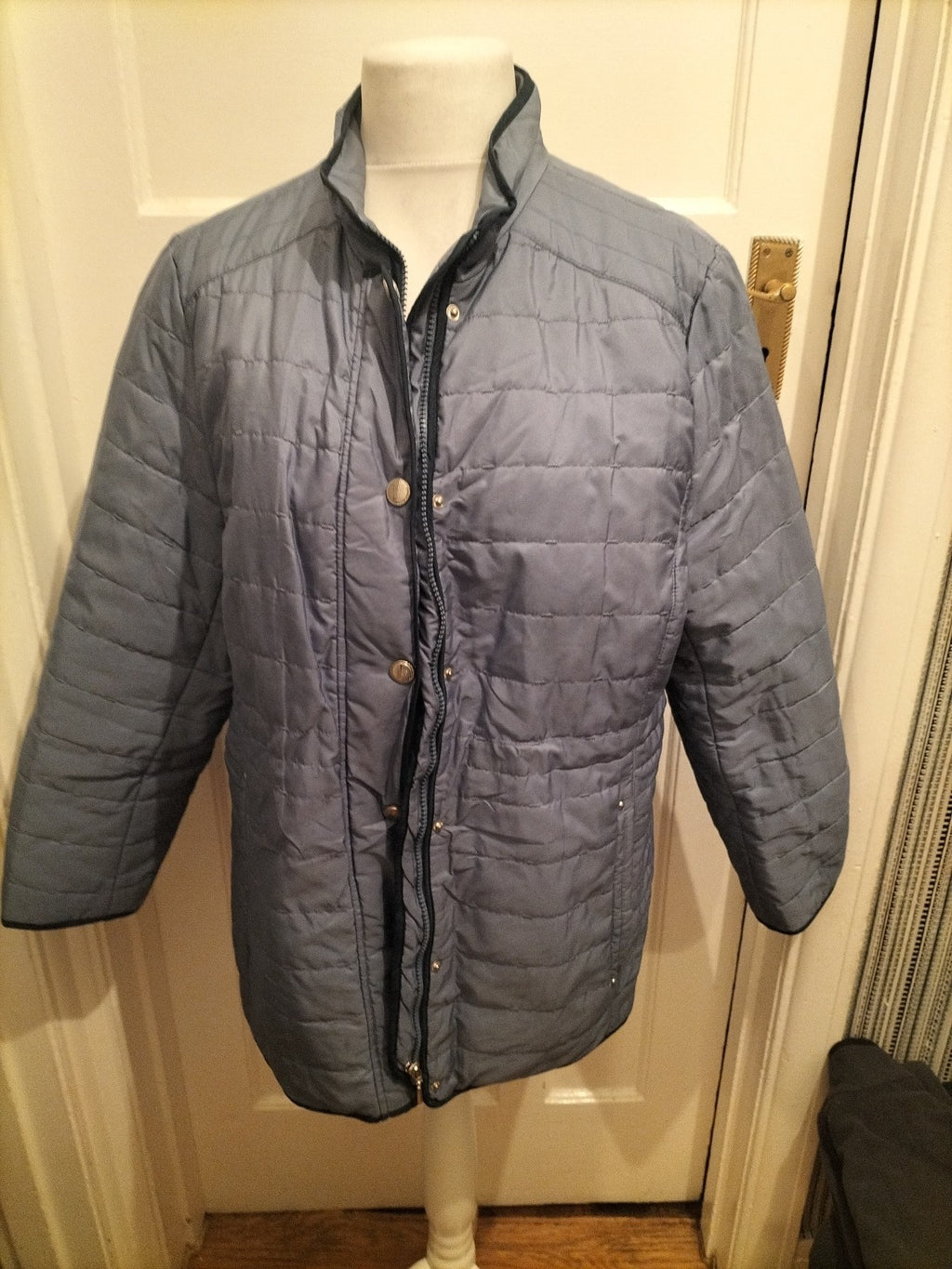 Ladies Isle Size 18 Metallic Blue Lined Zipped Coat
