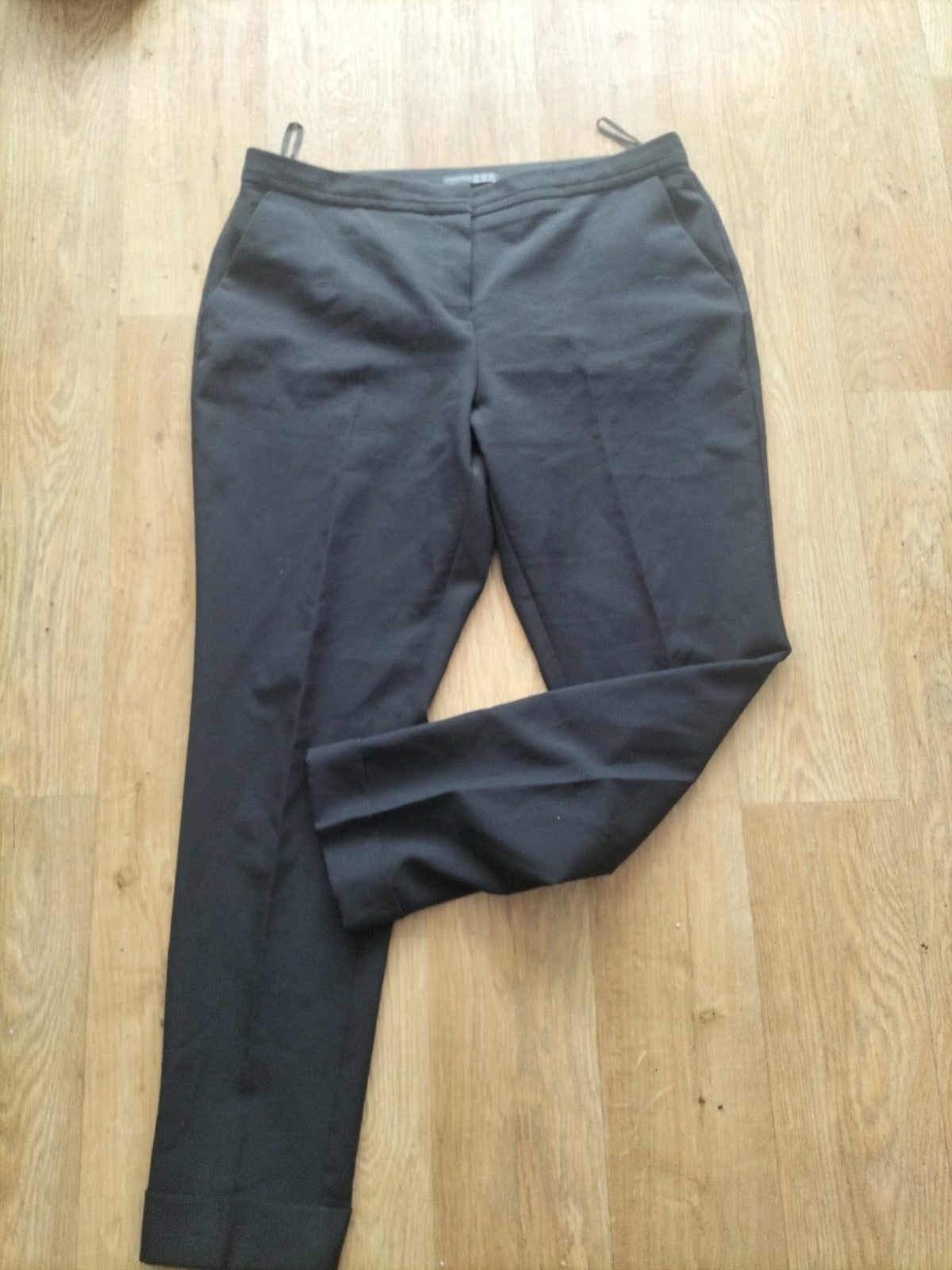 Ladies Primark Size 16 Black Trousers