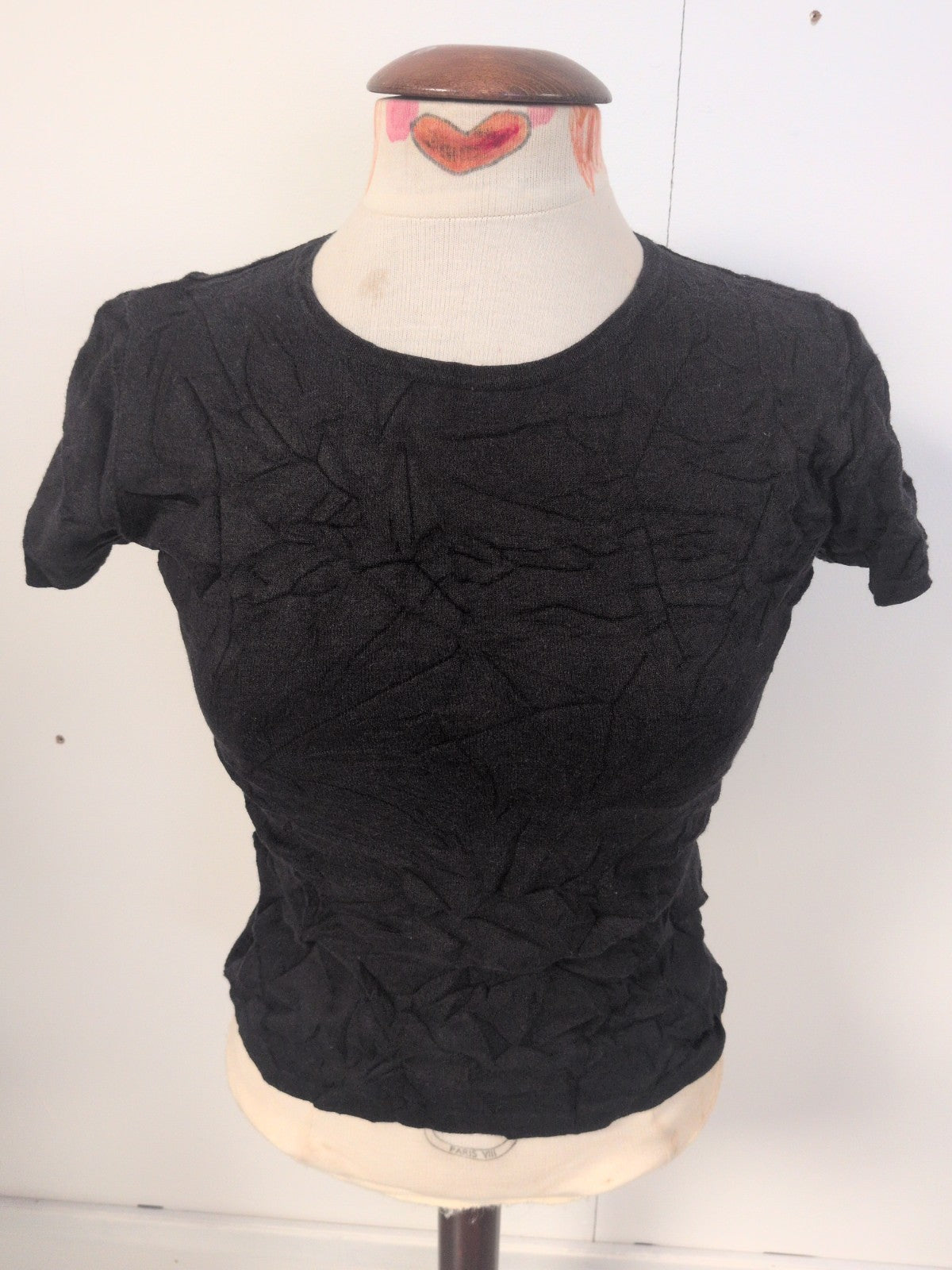 Ladies Hennes Size Small Black Short Sleeve T-shirt