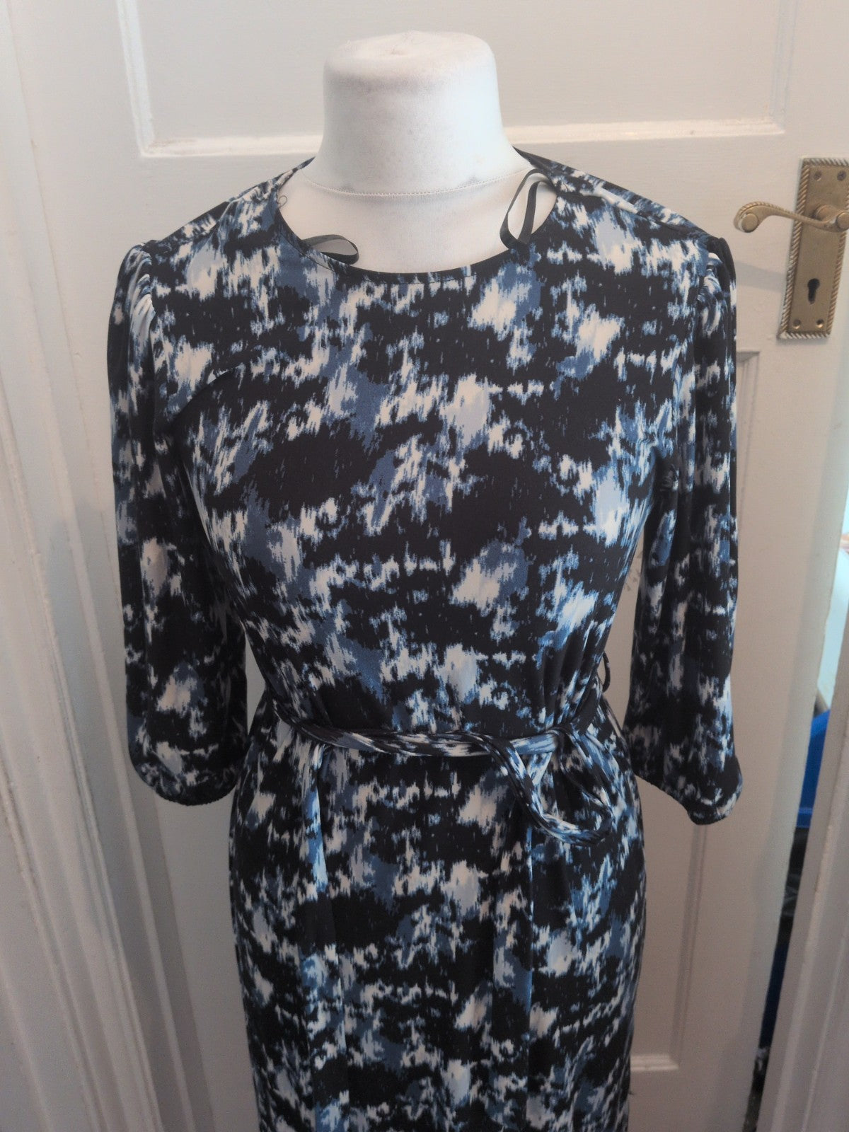 Primark 10 Blue And Black With White Half Sleeve Long Length Dress