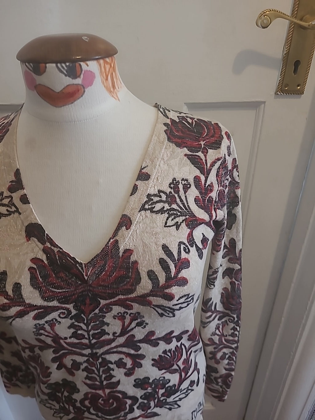Ladies Next Size 8 Beige Black/Red Long Sleeved Longline Top