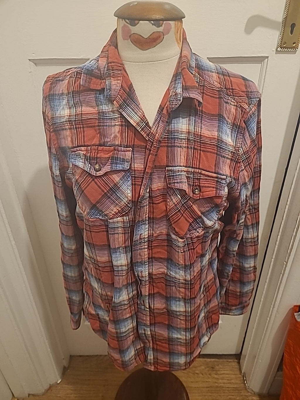 Mens Trait Size Medium Red Grey White Check Long Sleeved Shirt