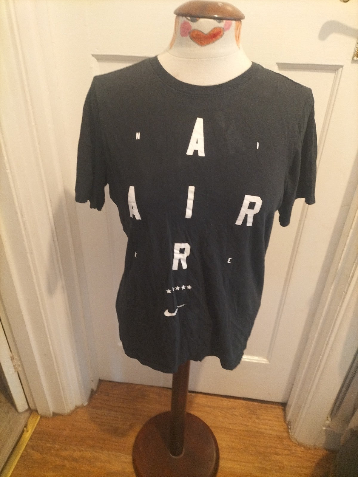 Mens Nike Size XL Athletic Fit Black Tshirt