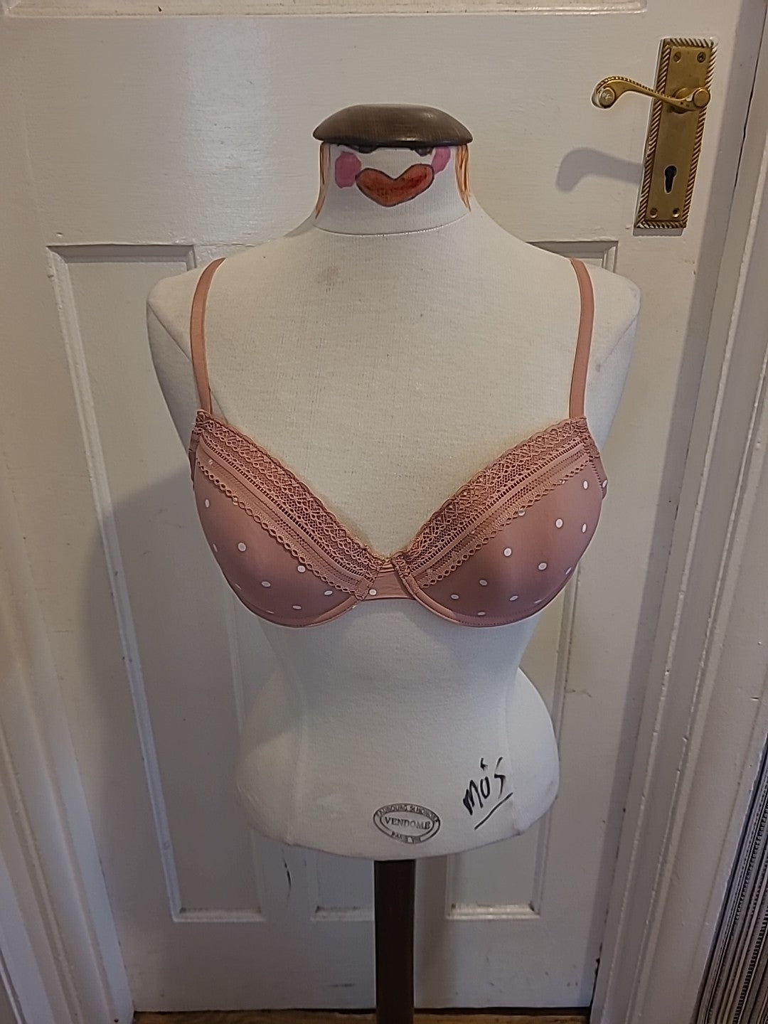 Ladies Bra 36B Peacocks Pink/white T Shirt Bra