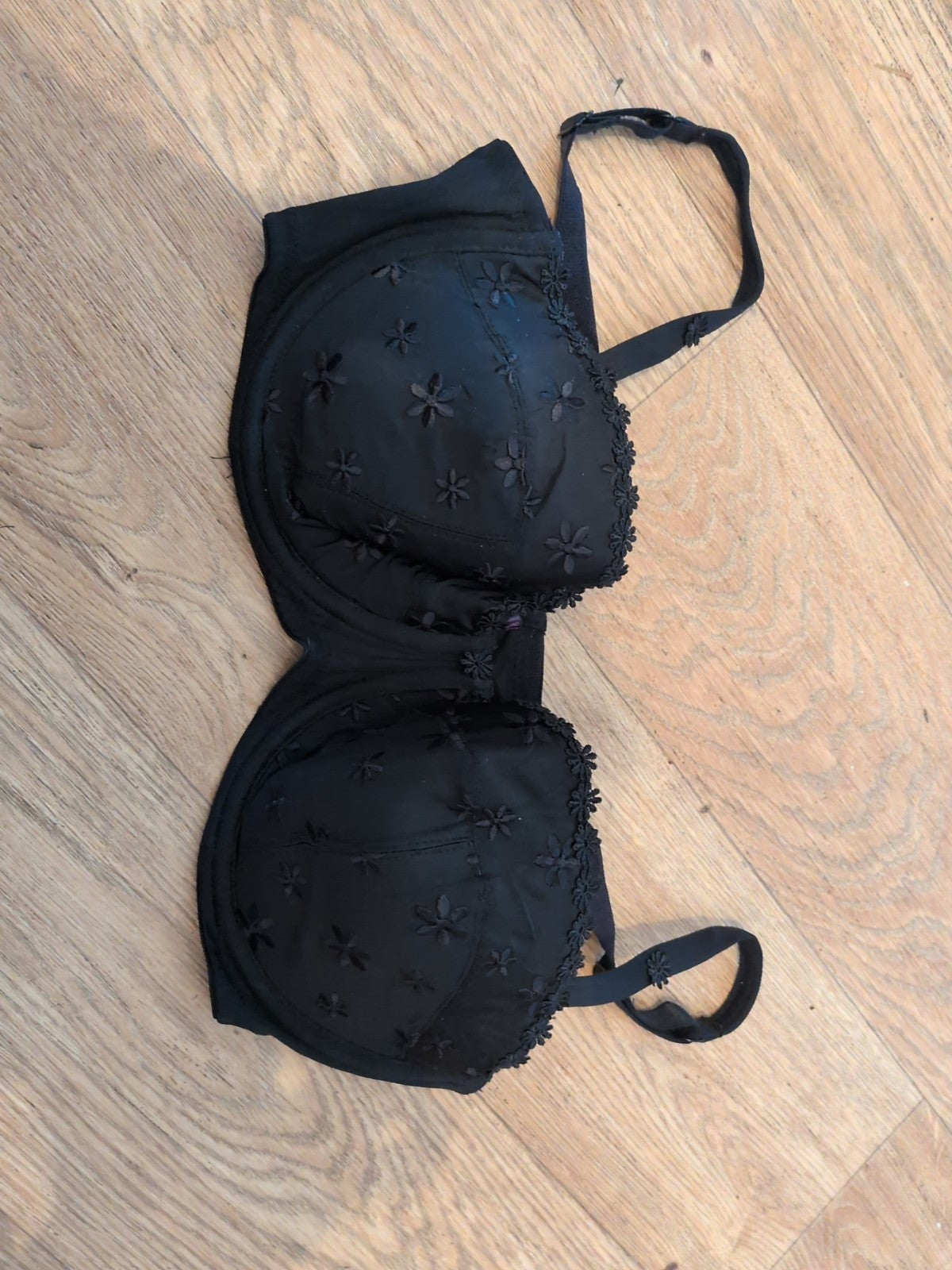 La Senza 36D Black Floral Padded Wired Bra