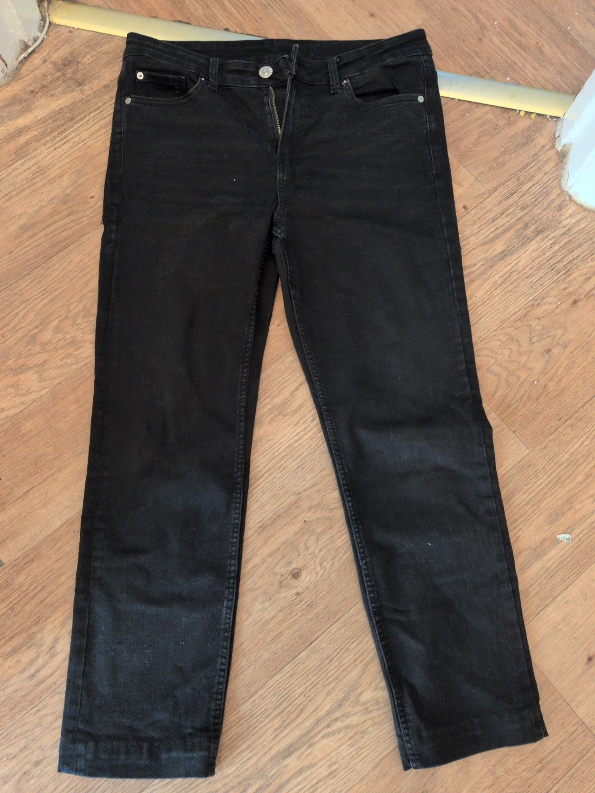 Ladies Size 14 Black Straight Jeans Stretch
