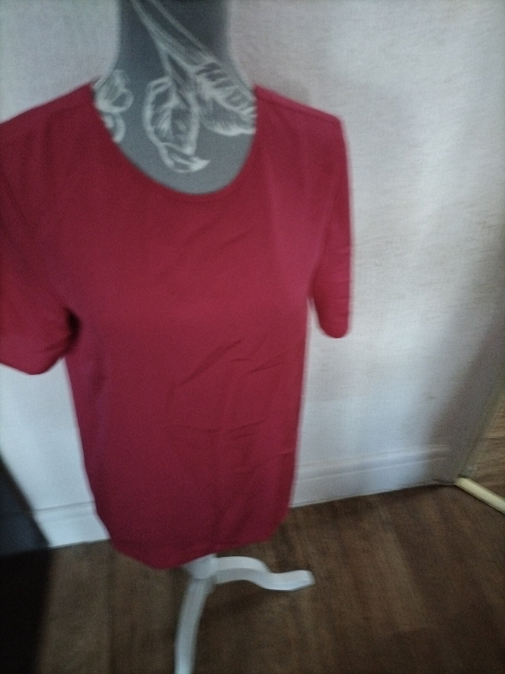 Ladies Marks And Spencer Size 8 Cerise Short Sleeved Blouse