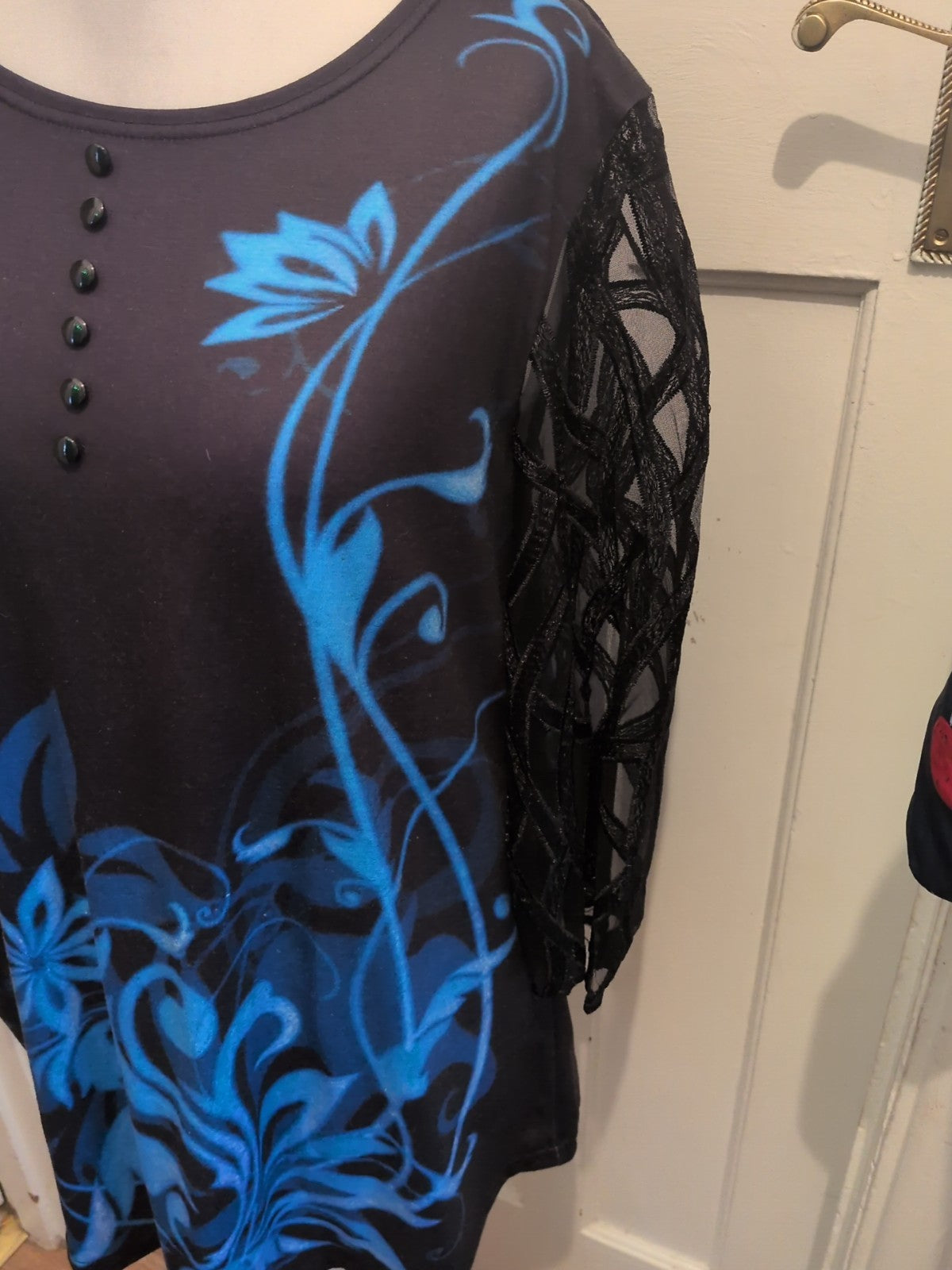 XL Black And Blue Long Lace Sleeve Blouse