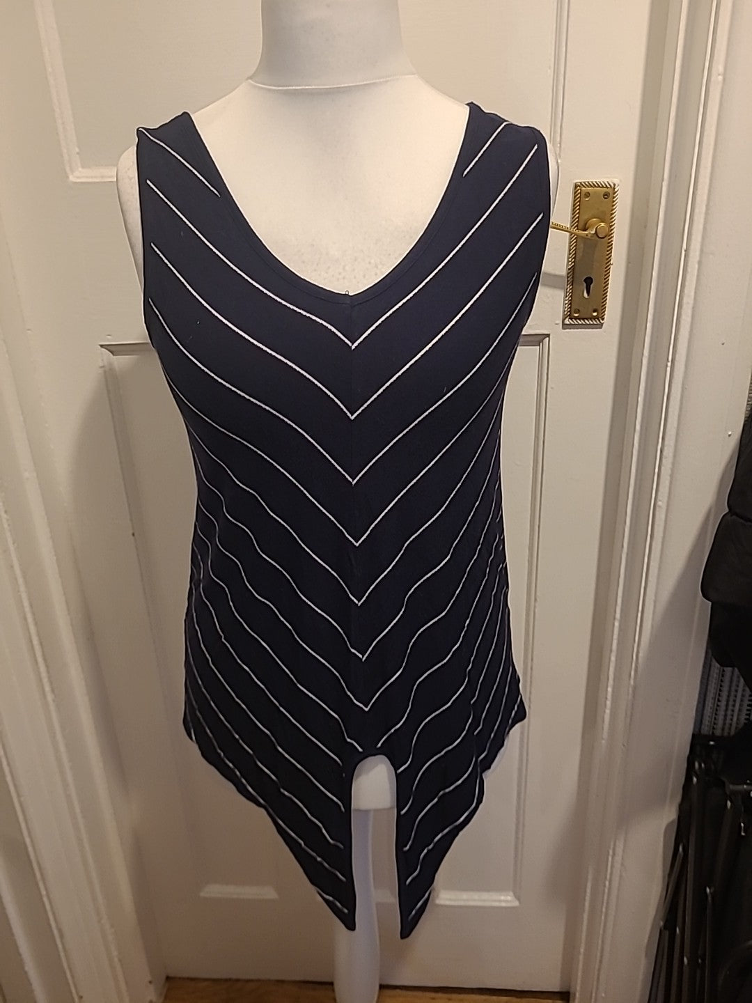Ladies George Size 8 Dark Navy And White Self Tie Sleeveless Blouse