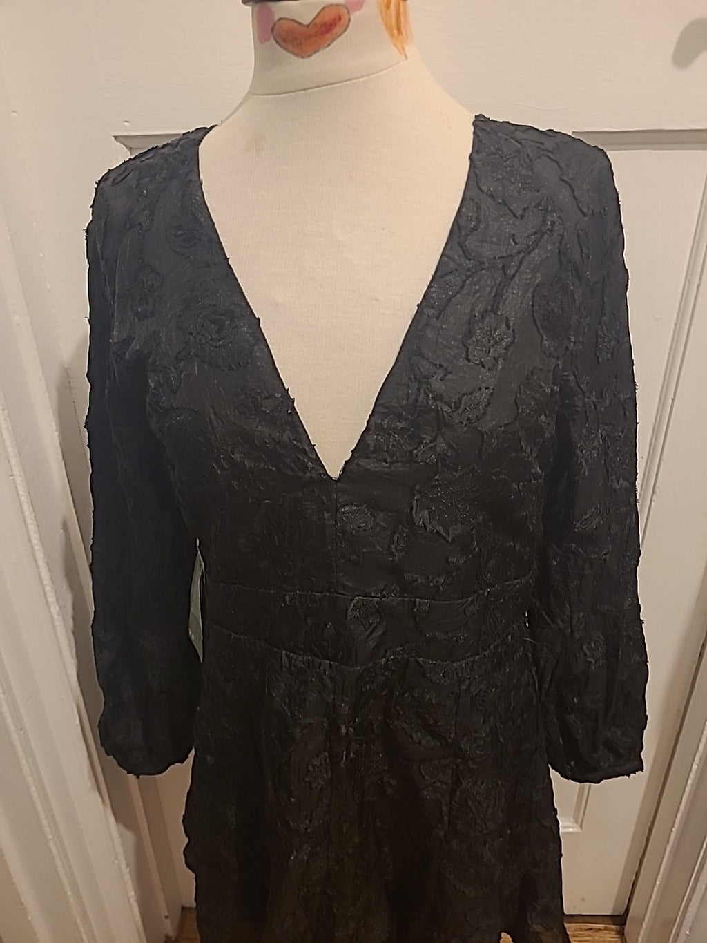 Brand New Ladies H&M Size 10 Black Floral Patten Long Sleeved Dress