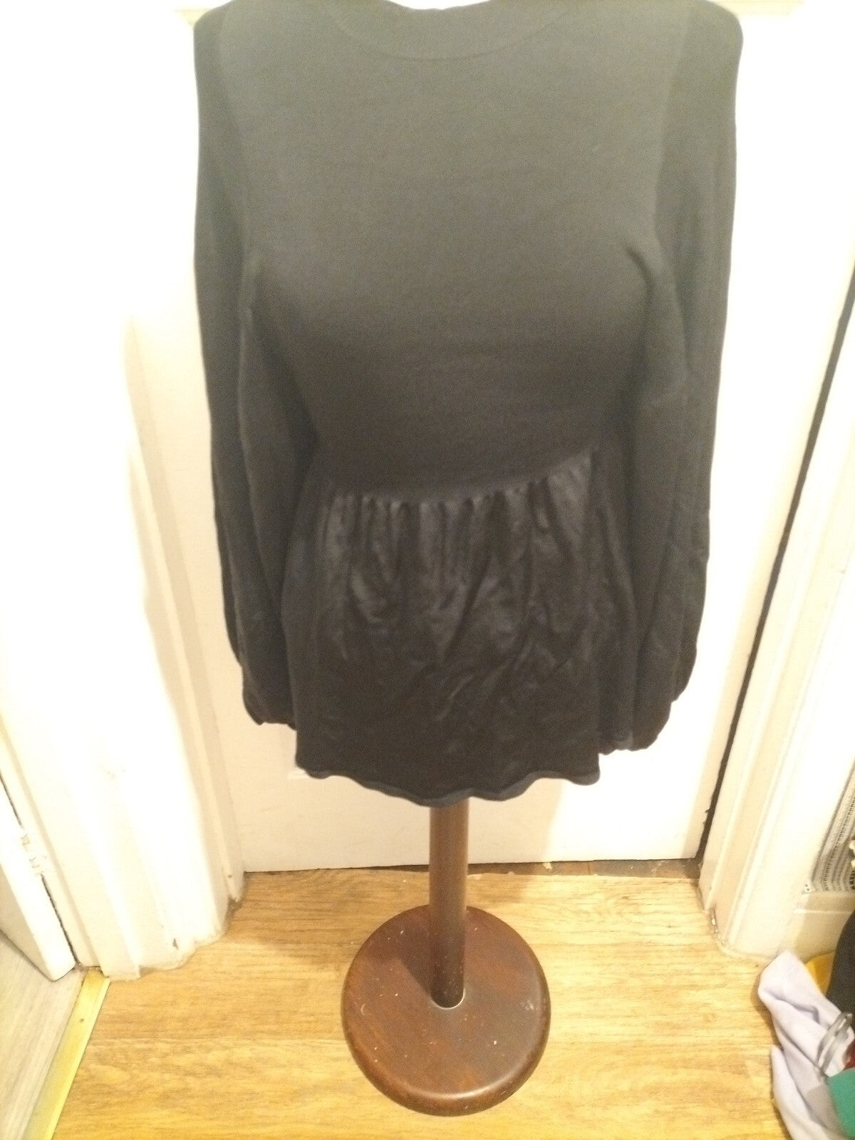 Ladies H+M Size 8/10 Black Long Sleeved Heavy Dress