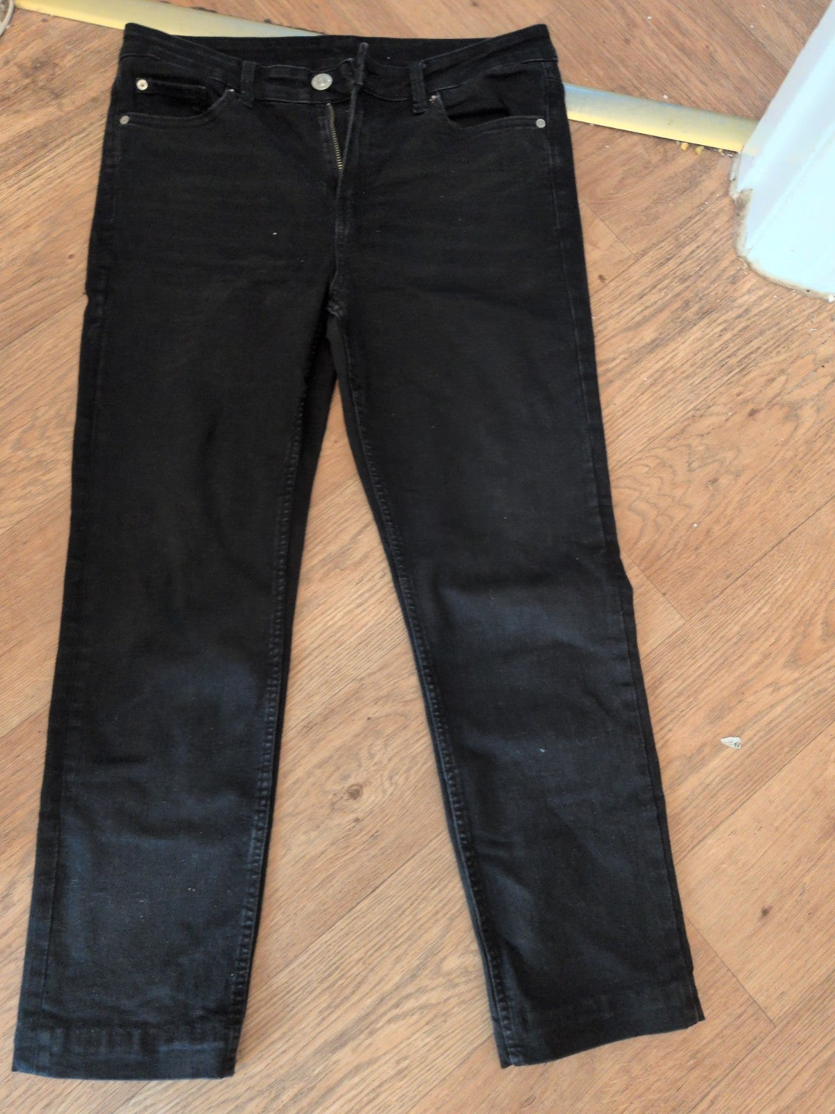 Ladies Size 14 Black Straight Jeans Stretch