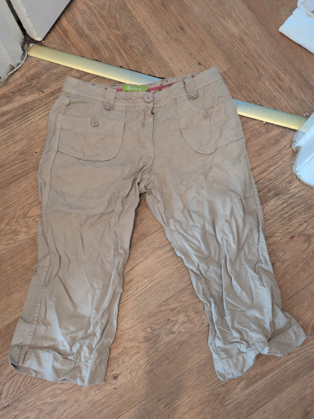 Aigle EU 42 Beige Cropped Trousers