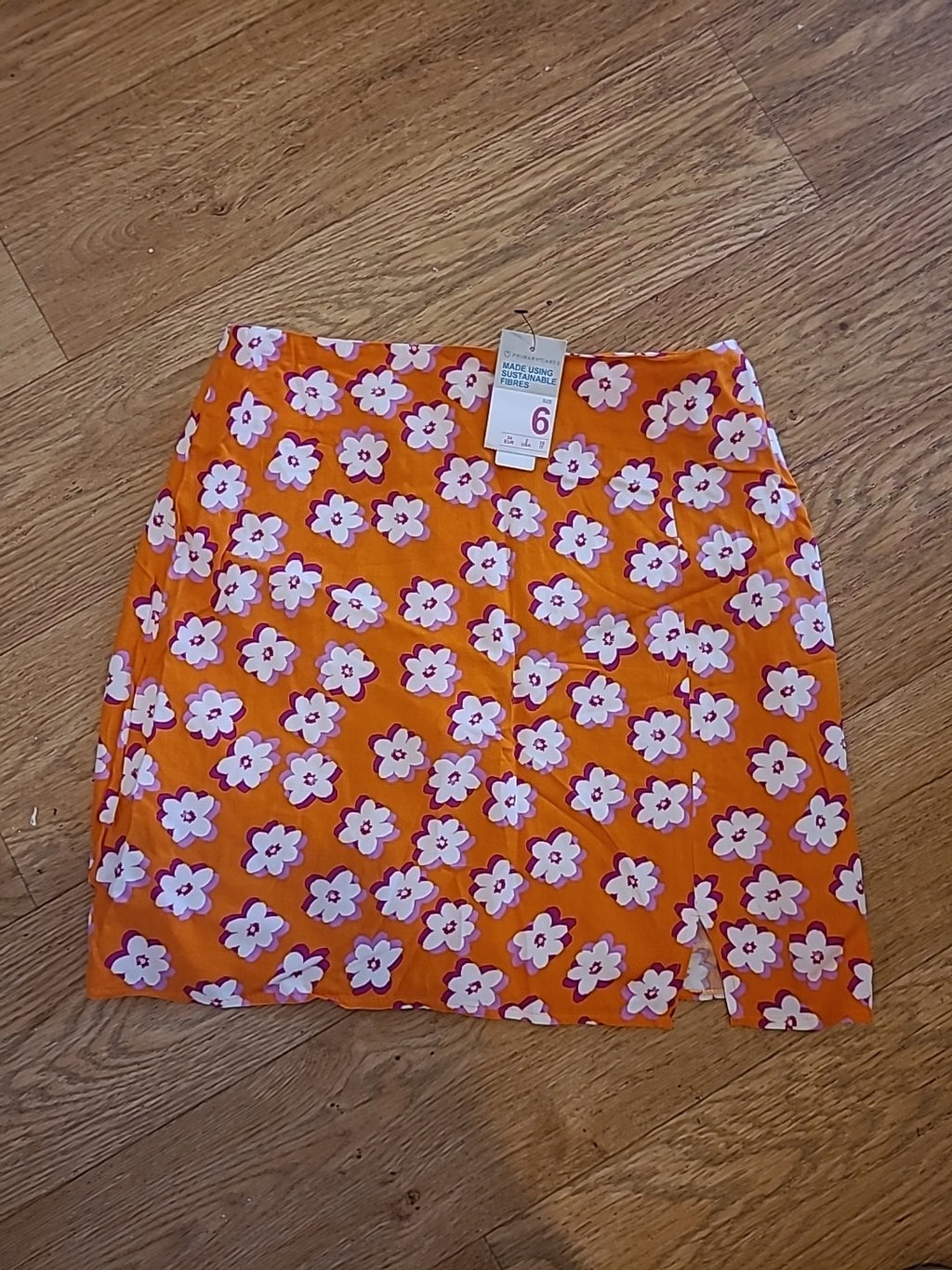 Ladies Brand New Skirt Size 6 Primark Orange Floral Mini